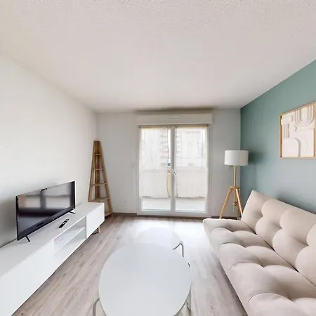 F4 - Rue Jean Le Brozec Apartment *